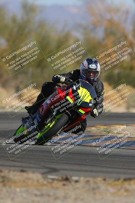 media/Feb-04-2023-SoCal Trackdays (Sat) [[8a776bf2c3]]/Turn 2 (1140am)/